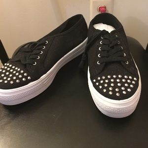 platform sneakers (size 10)