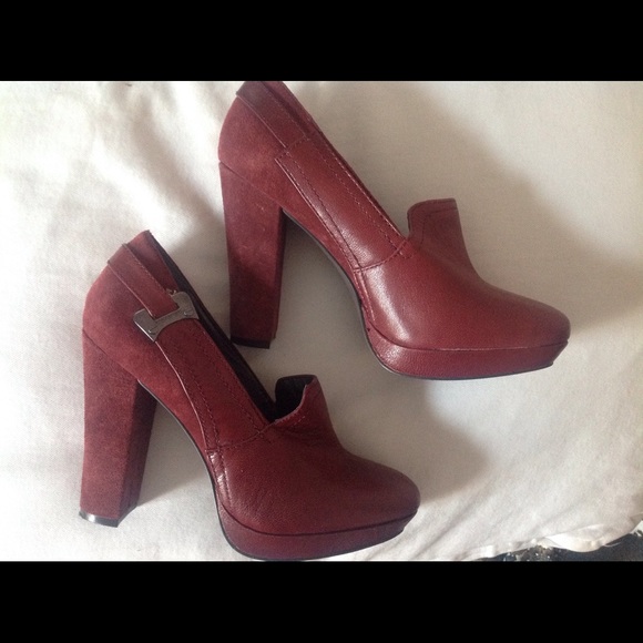Donated! Calvin Klein Heels - Picture 2 of 4