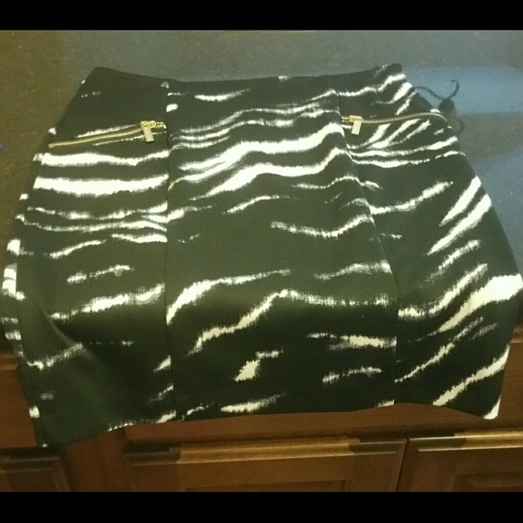 Michael kors skirt