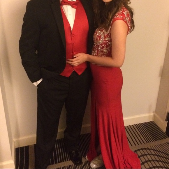 Two piece prom dress!