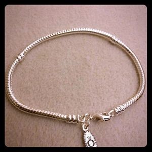 Pandora 7.5 , 8 strling sliver bracelet