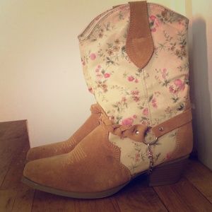 Brand New Cowboy Boots