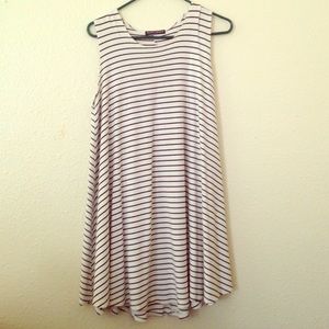 Brandy Melville Alena Dress