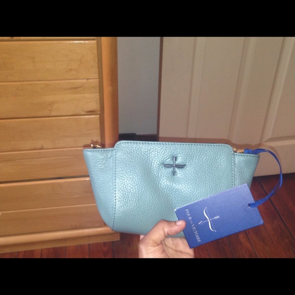 Pour La Victoire cross body