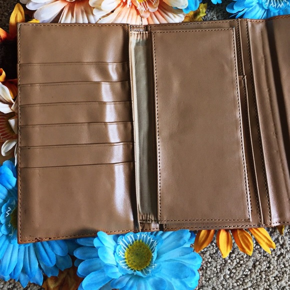 โ๏ธ๐ซSOLDโ๏ธThe Coffee Luxe Wallet - Picture 3 of 4
