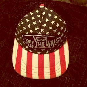 Trucker hat