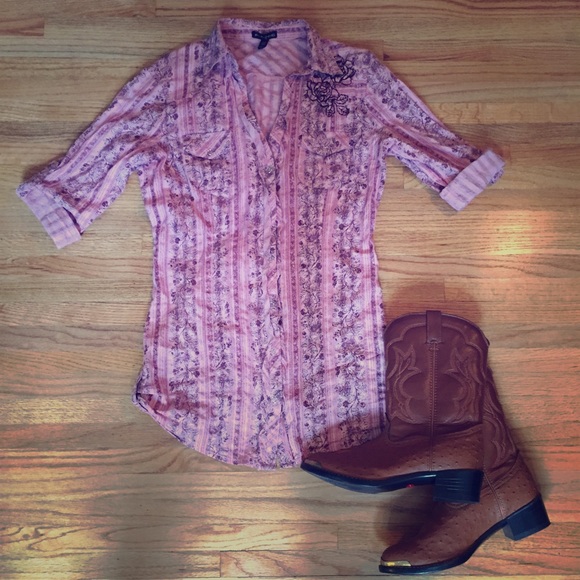 Tunic shirt.  Size Medium