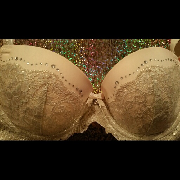 Victoria secret bra
