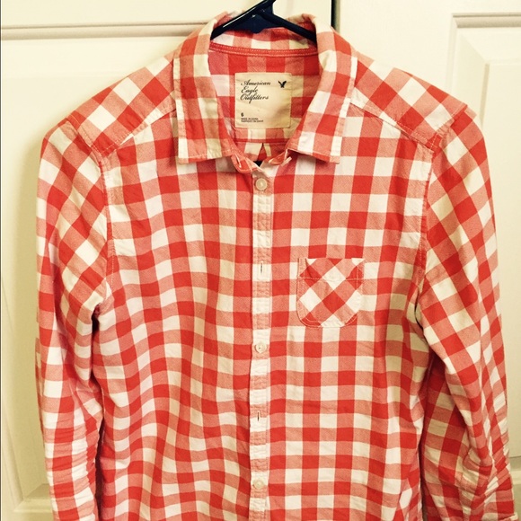 American eagle plaid shirt