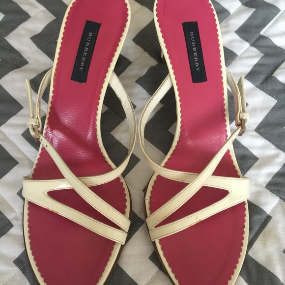 Burberry Shoes - Women's Burberry Cream Slides Size 37.5 / US 7.5