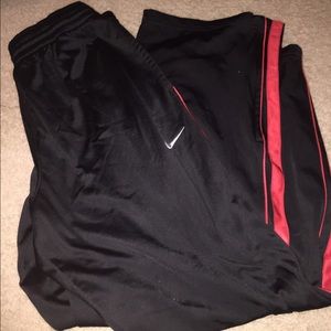 Nike Black and red men's basketball sweatpants