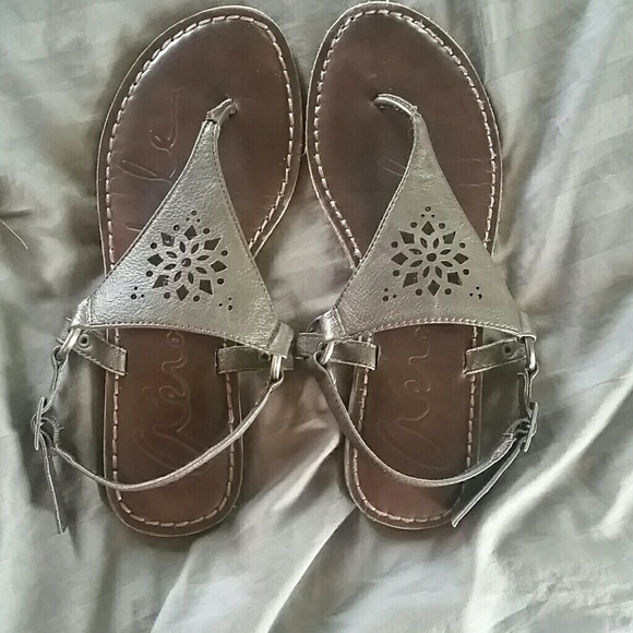 Aeropostale Sandals