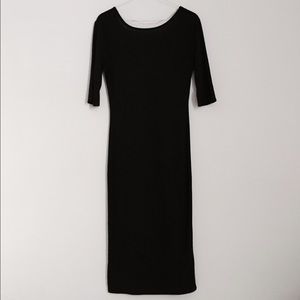 Long black fitted dress