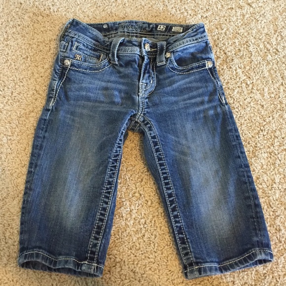 Kids Miss Me Bermuda Shorts - Picture 2 of 2