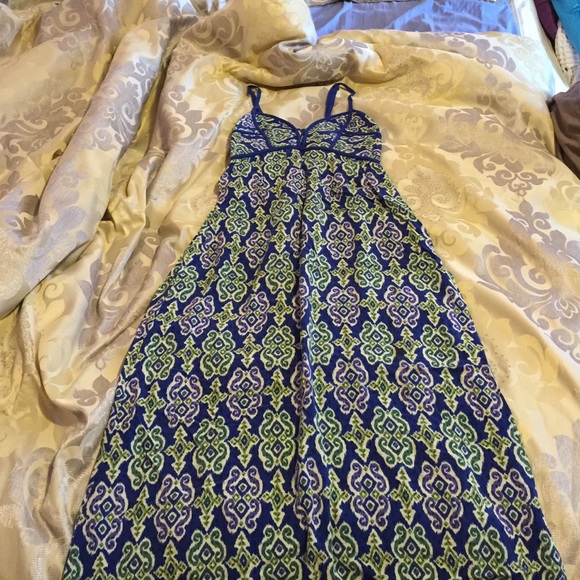 Cute dress >3