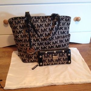 Michael Kors Jet Set Tote and Matching Wallet