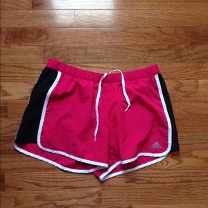 🚫🚫 SOLD 🚫🚫 Adidas running shorts