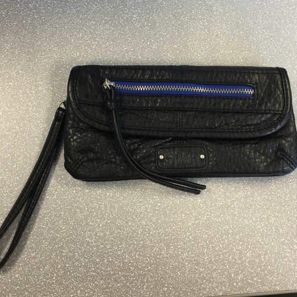 Black wallet/wristlet