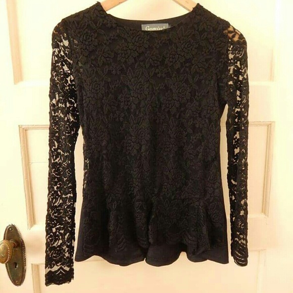 Lace sleeve hem Peplum Top