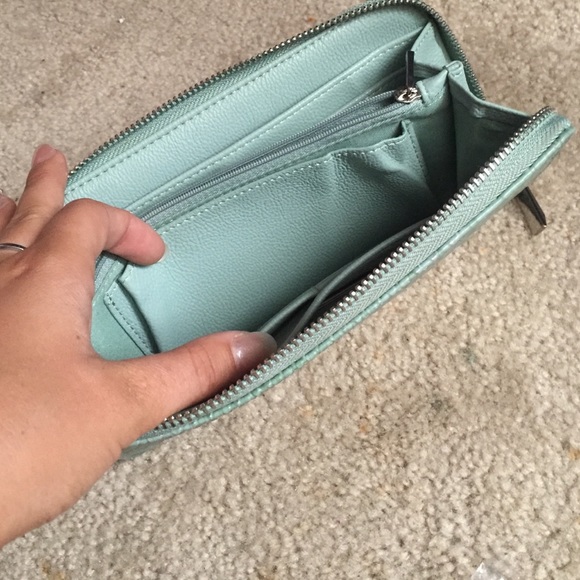 Blue wallet - Picture 3 of 3