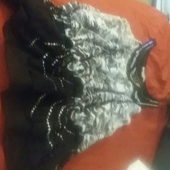 Shirt - Picture 3 of 3