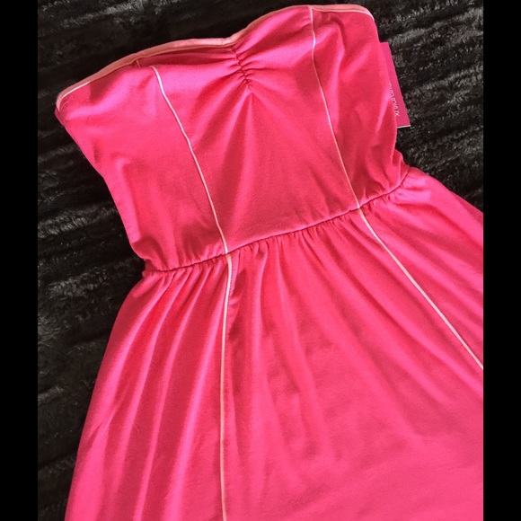 cute strapless dress - Picture 2 of 3