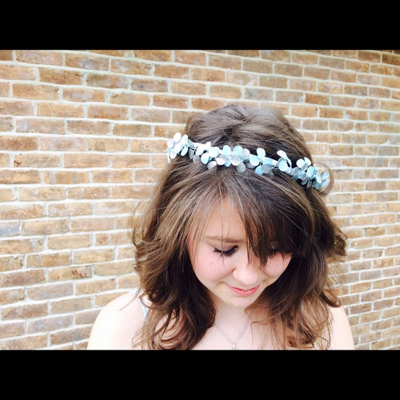 Selling flower crowns that I have made. Any color