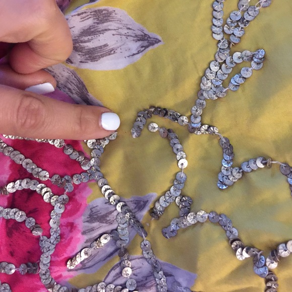 🔱SOLDAnthropologie peony lore skirt - Picture 3 of 4