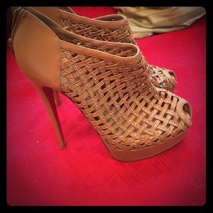 Christian Louboutin size 39