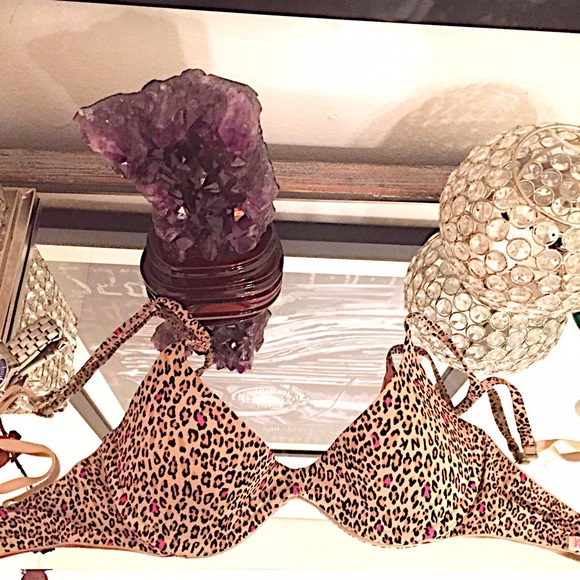 Victorias Secret Leopard Bra 😎