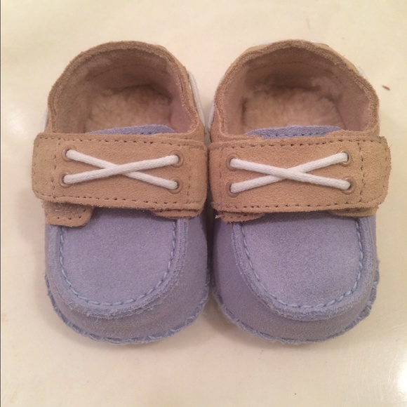 New! UGG infant Zach boat shoes 0/1