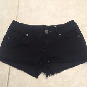 bullhead frayed shorts