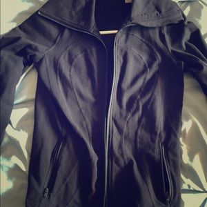 Lulu lemon jacket size 2