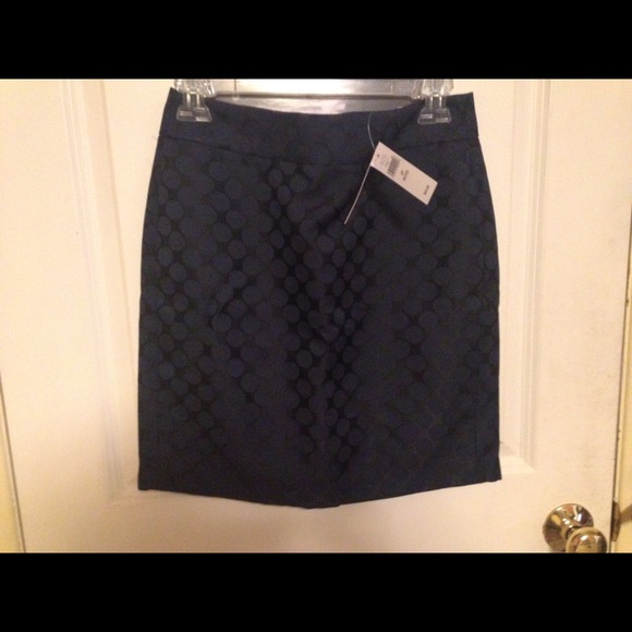 40s inspired Banana Republic pencil skirt.