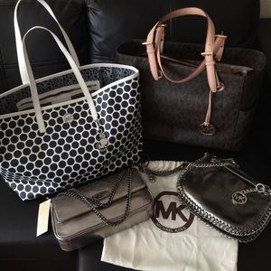 MK Collection! Silver Metallic w/ tag FOR SALE!
