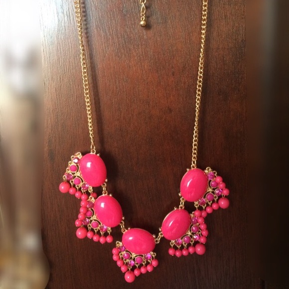 Pink statement necklace - Picture 1 of 1