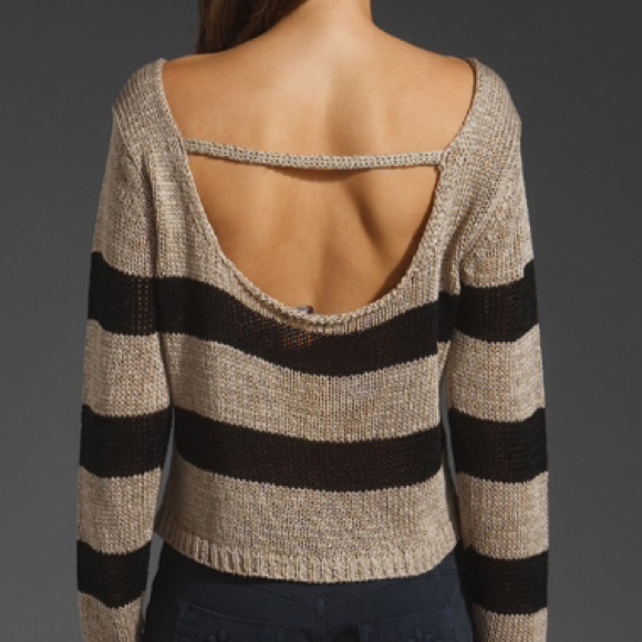 🚫SOLD🚫 Brandy Melville Gina Sweater - Picture 3 of 4