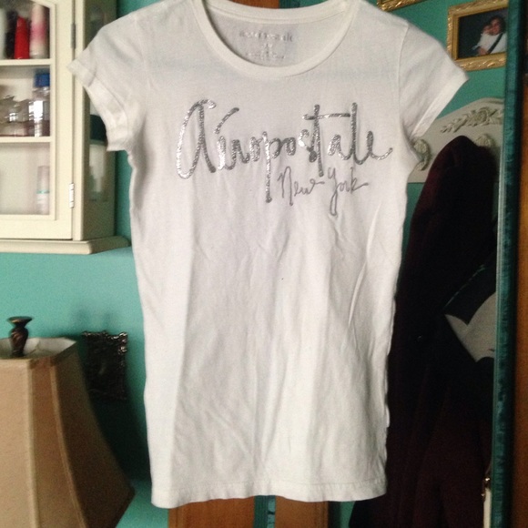 White Aeropostale Tshirt