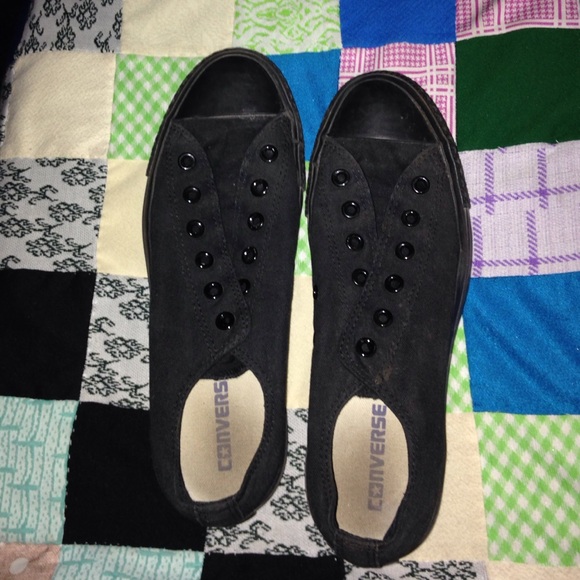 Black converse