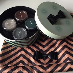 Mac eyeshadow