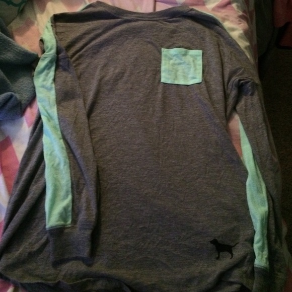 PINK crew brand new without tags! Never worn!