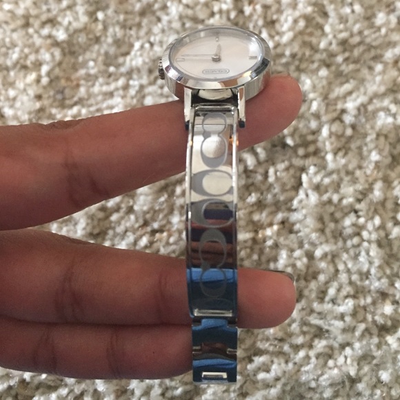 Coach Watch - Picture 2 of 3