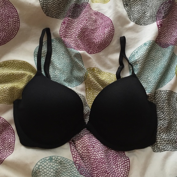 PINK Wear Everywhere Demi Convertible Bra