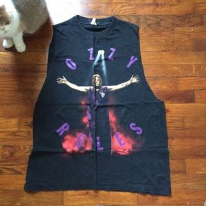 Ozzy tee