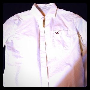 White hollister button down shirt