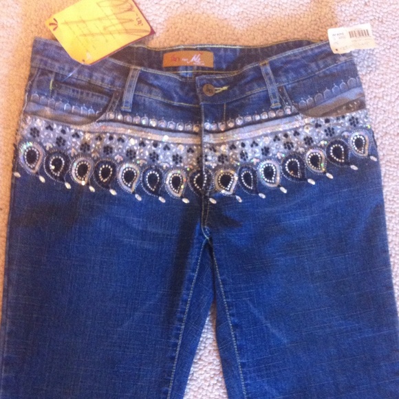 An for Me Jeans. Limited Edition. 398/1000. New.