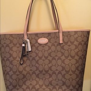 Coach tote