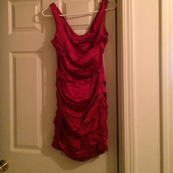 Red ruched dress