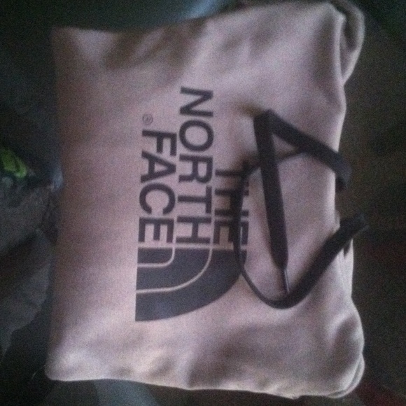 The north face sweater light grey with dark grey