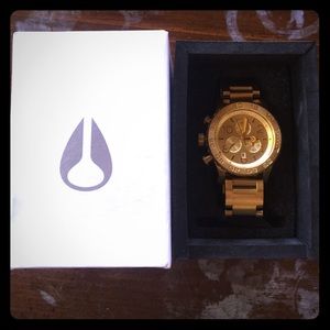 Nixon 48-20 Chrono Women's Watch